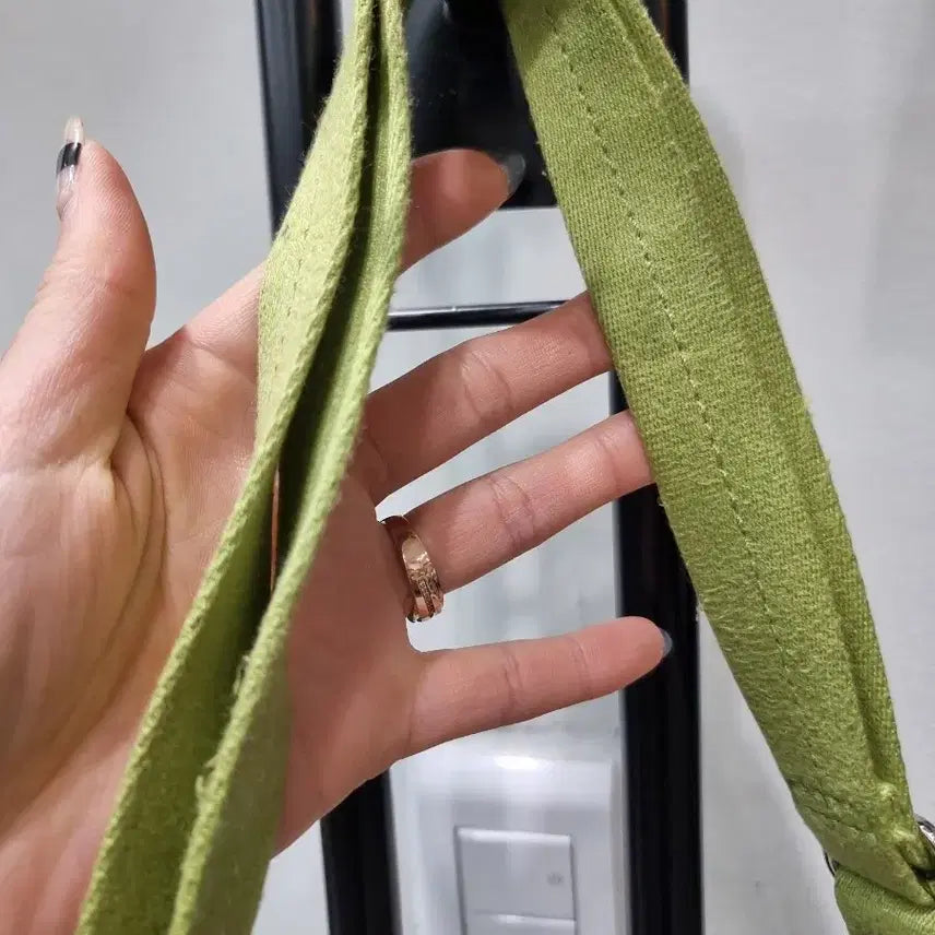[BUNJANG] Coach Signature File Bag Lime / 코치 시그니처 파일백 라임색