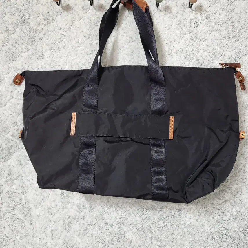 [SOLD OUT] J465 브릭스 Brics 토트백 가방