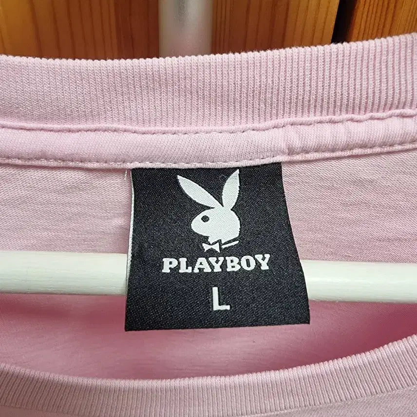 [BUNJANG] Playboy Cubic Rabbit T-shirt / 플레이보이 전사 큐빅 티 L