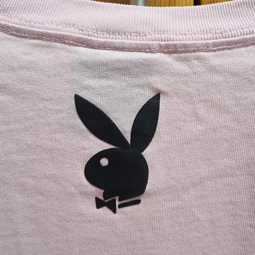 [BUNJANG] Playboy Cubic Rabbit T-shirt / 플레이보이 전사 큐빅 티 L
