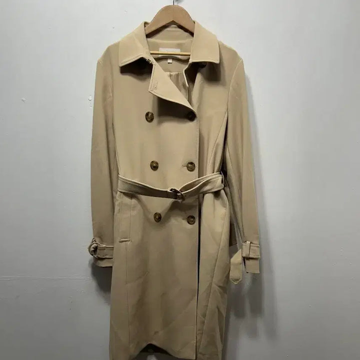 [BUNJANG] Plastic Island Beige Double Button Trench Coat / 플라스틱 아일랜드 55 베이지 더블 버튼 트렌치 코트