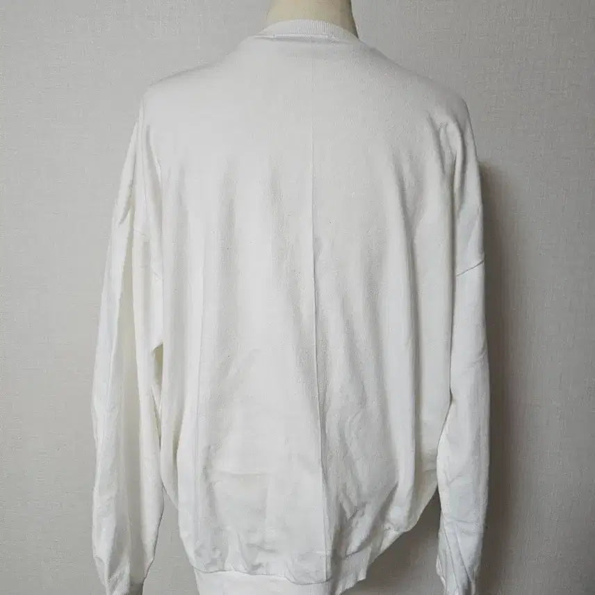 [BUNJANG] Charlie Brown White Oversized Sweatshirt / 찰리 브라운 맨투맨