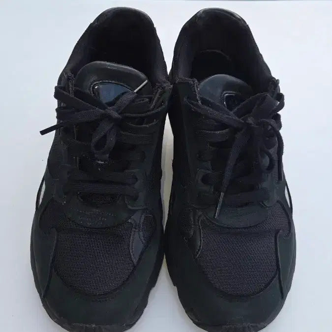 [BUNJANG] Adidas Falcon W Black 265 / 아디다스 팔콘 W 블랙 265