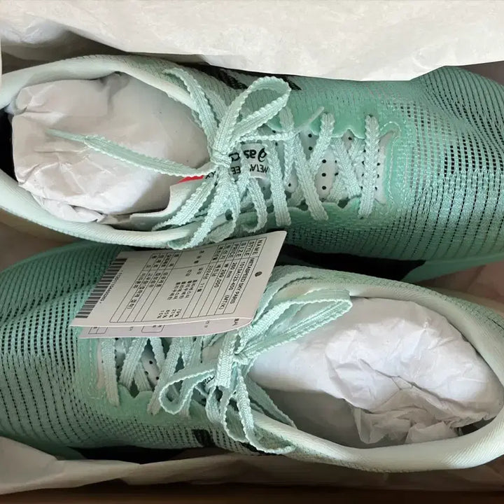 [BUNJANG] Asics Metaspeed Paris Running Shoes / [아식스 메타스피드 파리 260] 미개봉 새상품