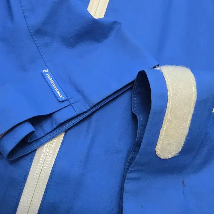 [SOLD OUT] 피크 퍼포먼스 투어링 고어텍스 자켓[S-M]