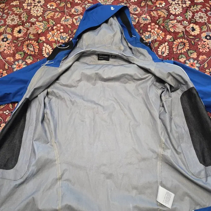 [SOLD OUT] 피크 퍼포먼스 투어링 고어텍스 자켓[S-M]