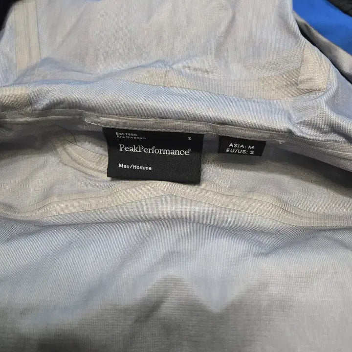 [SOLD OUT] 피크 퍼포먼스 투어링 고어텍스 자켓[S-M]