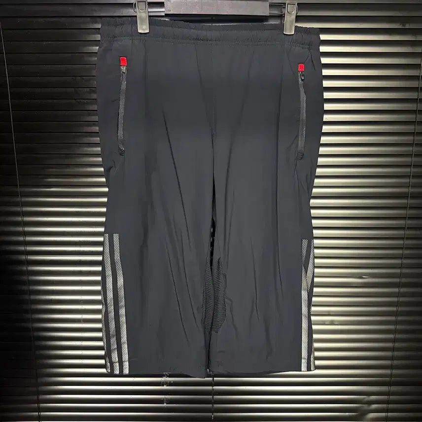 [BUNJANG] Adidas Climacool Woven Track Pants Shorts / 아디다스 6부 반바지 쇼츠 클라이마라이트 우븐 트랙 팬츠 런닝 올드스쿨