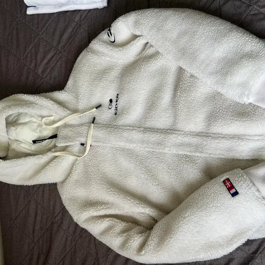 [BUNJANG] Eider Fleece Padded Hoodie / 아이더 뽀글이 패딩
