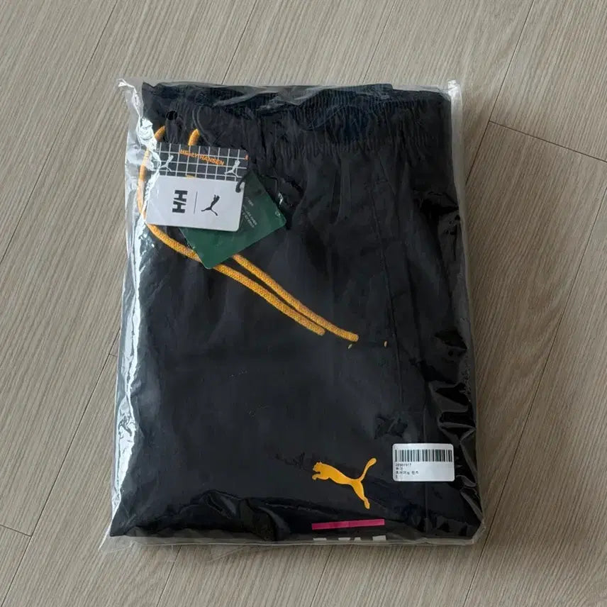 [BUNJANG] Puma Helly Hansen TFS Track Pant / [새상품] Puma X Helly Hansen TFS Track Pant
