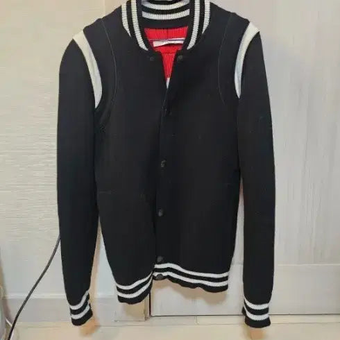 [BUNJANG] Givenchy Logo Black Varsity Jacket XS / 지방시 로고 블랙 바시티 자켓 xs