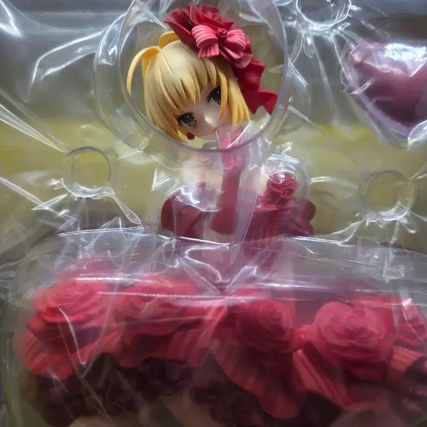 [BUNJANG] Good Smile Company Fate Nero 1/7 Scale Idol Emperor Nero Figure (Sealed) / [미개봉] 굿스마일 페이트 세이버 1/7 네로 피규어