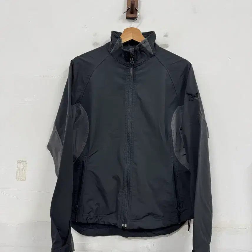 [BUNJANG] Sallie Windbreaker Zip-up Jacket / (L)살레와 바람막이 집업