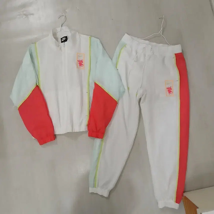 [BUNJANG] Nike Woven Jacket and Pants Set / (미사용) 나이키우븐재킷팬츠 셋업 오버핏 66~66반