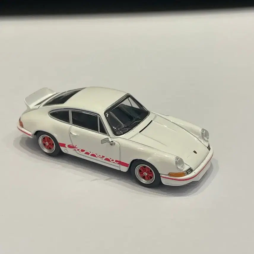[SOLD OUT] 미니지티 612포르쉐 911 카레라 RS 2.7 화이트