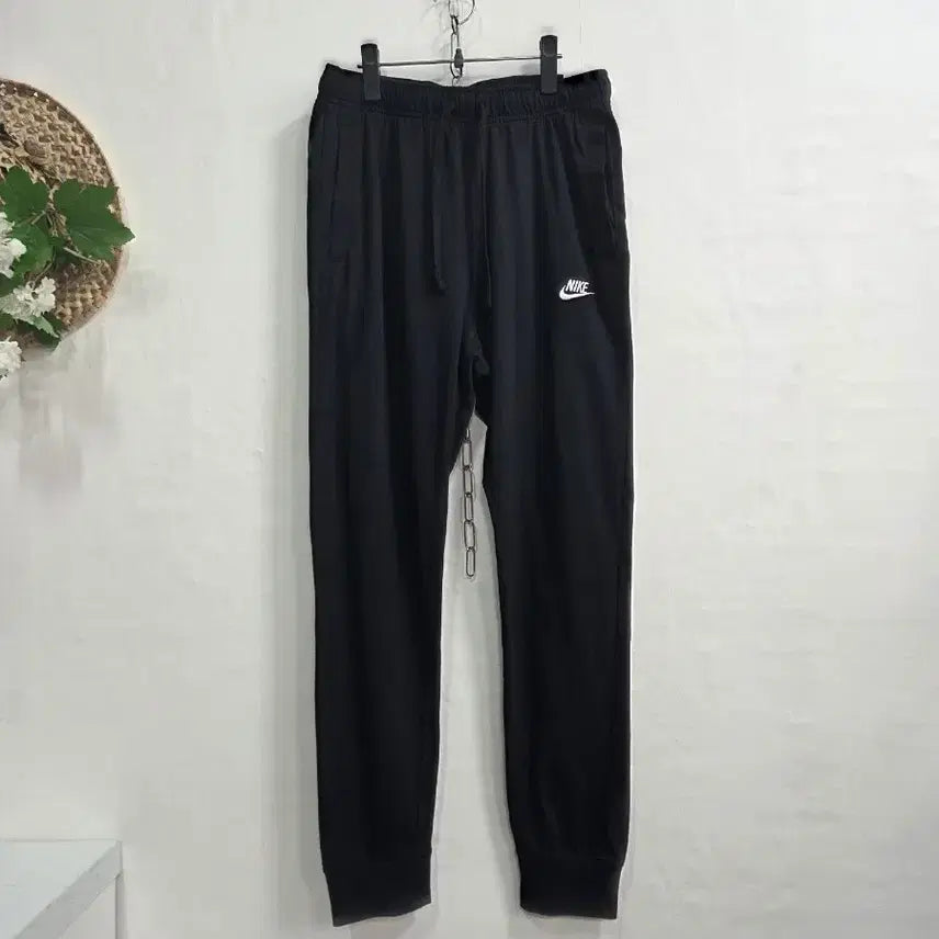 [SOLD OUT] 나이키 블랙 조거팬츠 M 새상품