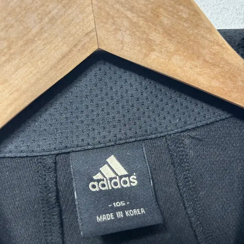 [BUNJANG] Adidas Black Windbreaker Jacket 105 Size / 아디다스 블랙 바람막이 자켓 집업 105사이즈