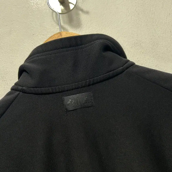 [BUNJANG] Adidas Black Full-Zip Training Jacket (Size 100) / 아디다스 블랙 풀집업 트레이닝 자켓 집업 100사이즈