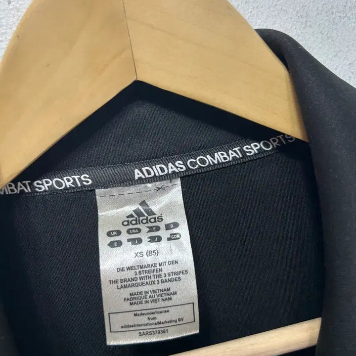 [BUNJANG] Adidas Black Track Top Zip Jacket XS / 아디다스 블랙 트랙탑 집업 자켓 XS