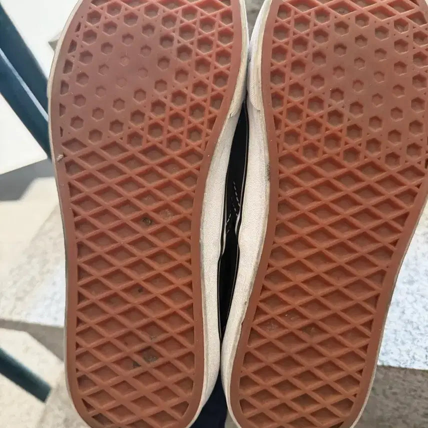 [BUNJANG] Vans Slip-On Black Sneakers / 반스 슬립온 블랙