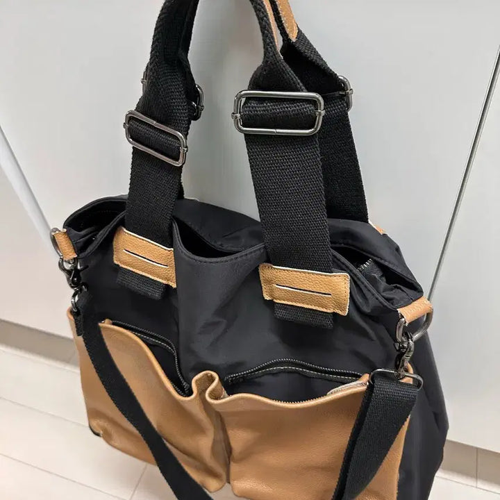 [BUNJANG] Leather/Nylon Mixed Material Crossbody Boston Bag / 가죽/나일론 크로스백 보스턴백