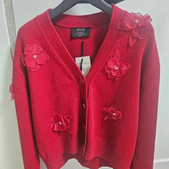 [BUNJANG] MOJO Red Flower Embellished Cardigan / MOJO 레드 플라워 장식 가디건 55~66