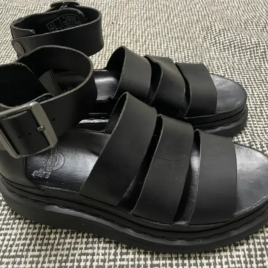 [BUNJANG] Dr. Martens Clarissa Sandals UK4 Black / [닥터마틴 클라리사 샌들 UK4 / 블랙]