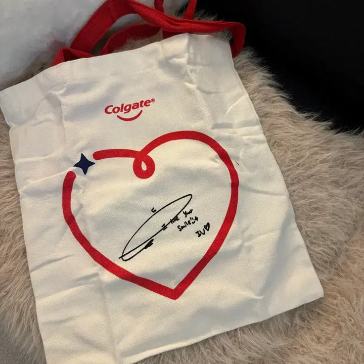 [BUNJANG] IU Colgate Signed Eco Bag / 아이유 콜게이트 사인 에코백