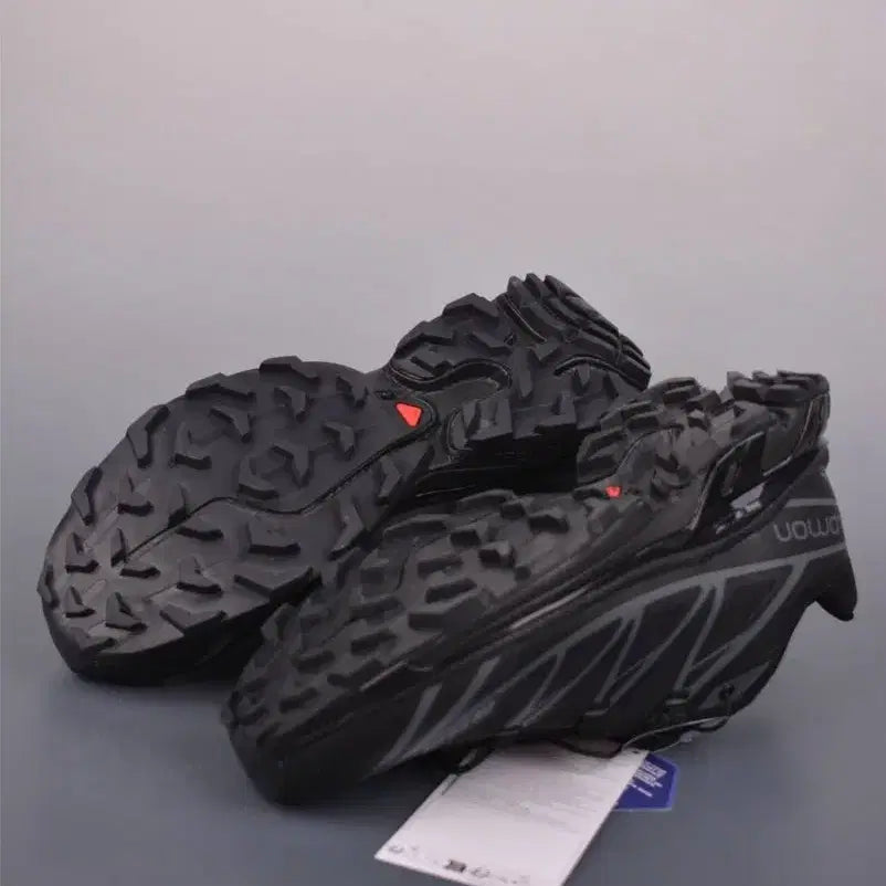 [SOLD OUT] Salomon 운동화 러닝화 XT-6 블랙