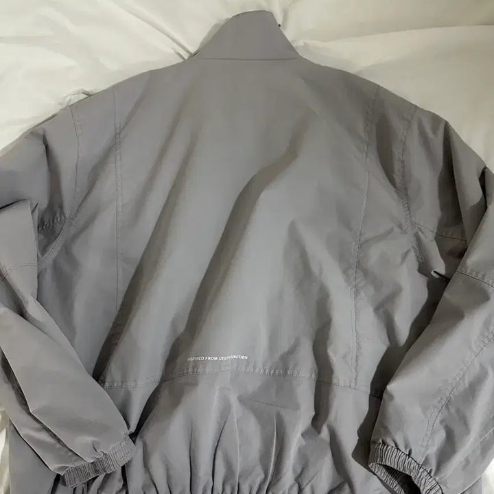 [BUNJANG] Code:graphy Nylon Windbreaker Light Grey / 코드그라피 나일론 바람막이 라이트그레이