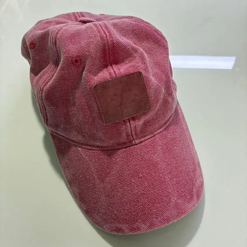 [SOLD OUT] 아크네스튜디오 레더 베이스볼 캡 푸시아 핑크