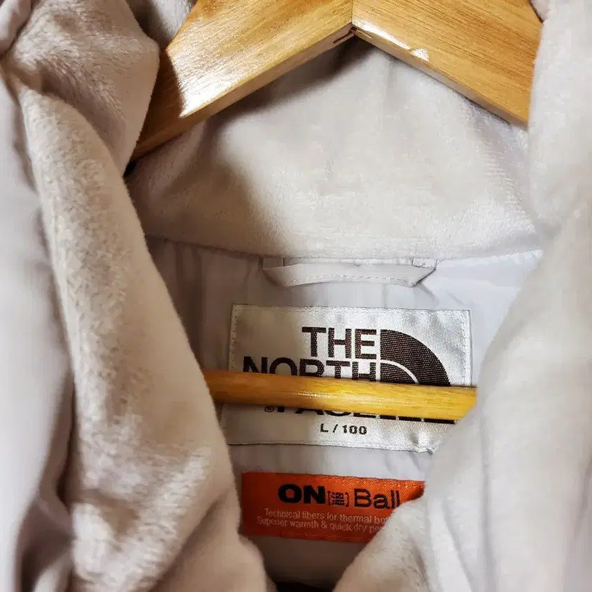 [BUNJANG] The North Face Long Padded Jacket L + Gloves M / 노스페이스 롱패딩 L(100) + 장갑 M