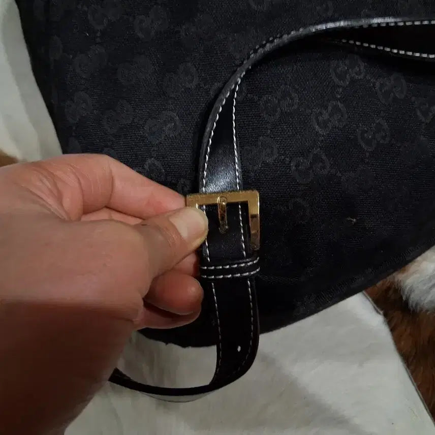 [BUNJANG] MCM Black Logo Backpack / MCM 블랙 로고 백팩
