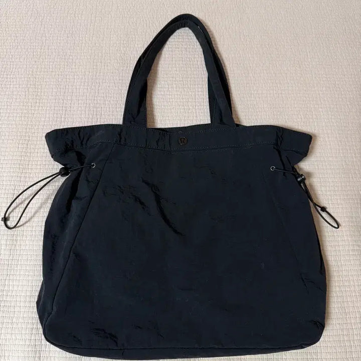 [BUNJANG] Lululemon Side Cinch Shopper Bag Black / 룰루레몬 사이드신치 쇼퍼백 블랙