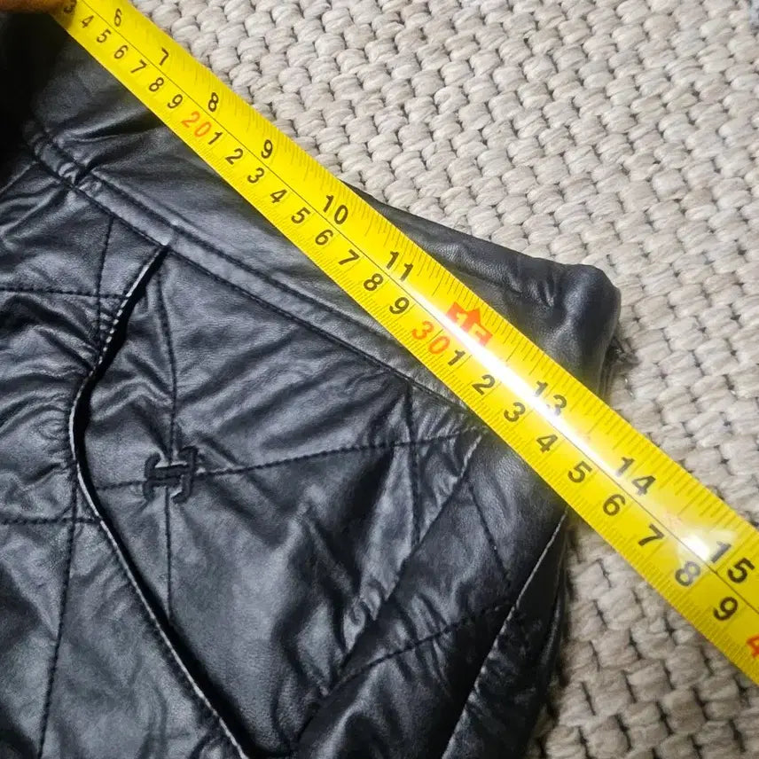 [SOLD OUT] 타임 퀼팅 누빔 바지 블랙 61-90
