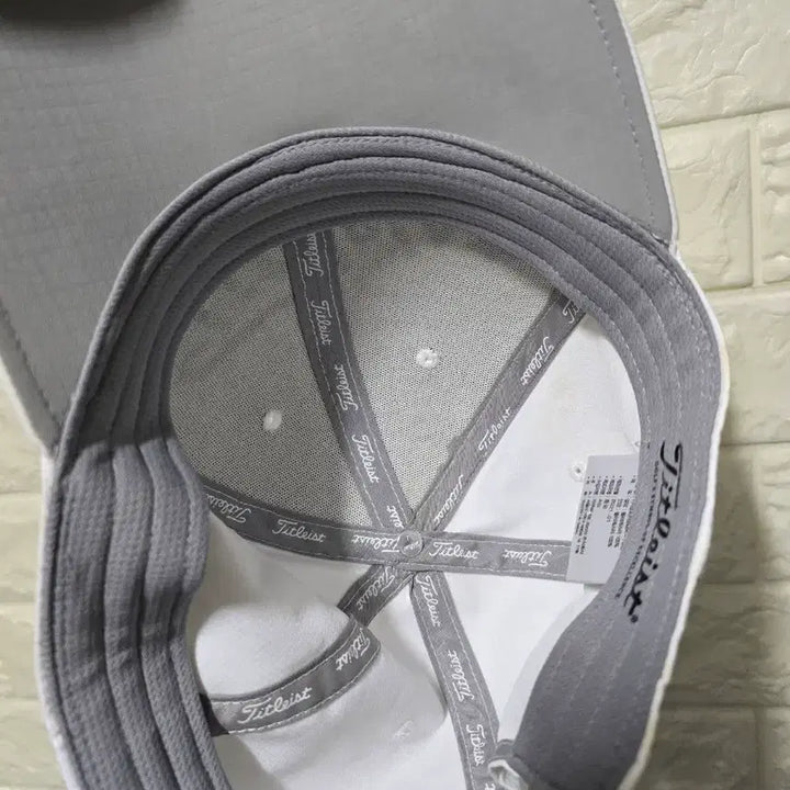 [BUNJANG] Titleist Golf Cap / 타이틀리스트 볼마크 골프모자 free