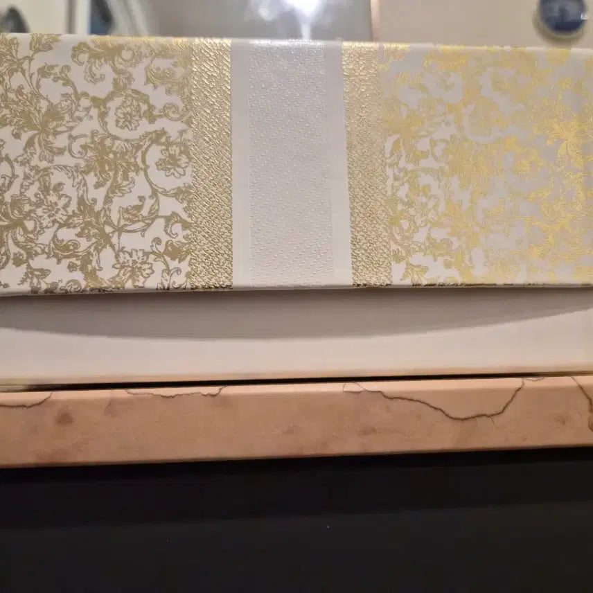 [BUNJANG] Christian Dior Holiday Gift Box / 크리스찬 디올  홀리데이 박스