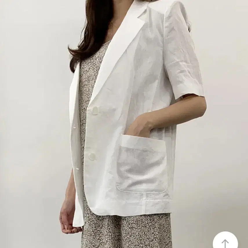 [BUNJANG] Linen Short-Sleeve Blazer Jacket / 린넨 화이트 반팔 자켓 봄 여름 정장 자켓
