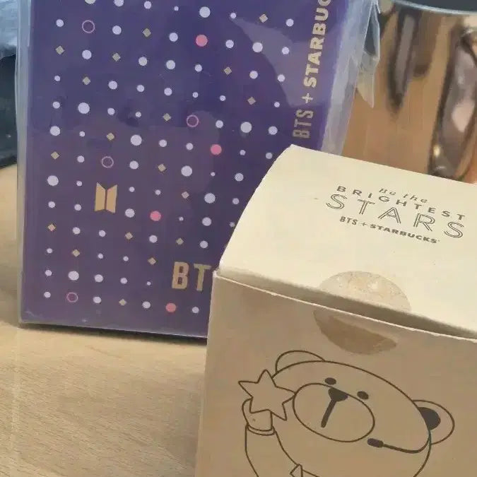 [SOLD OUT] [BUNJANG] BTS Starbucks Mood Lamp &amp; Card Bundle Set / BTS스타벅스 카드, 무드등