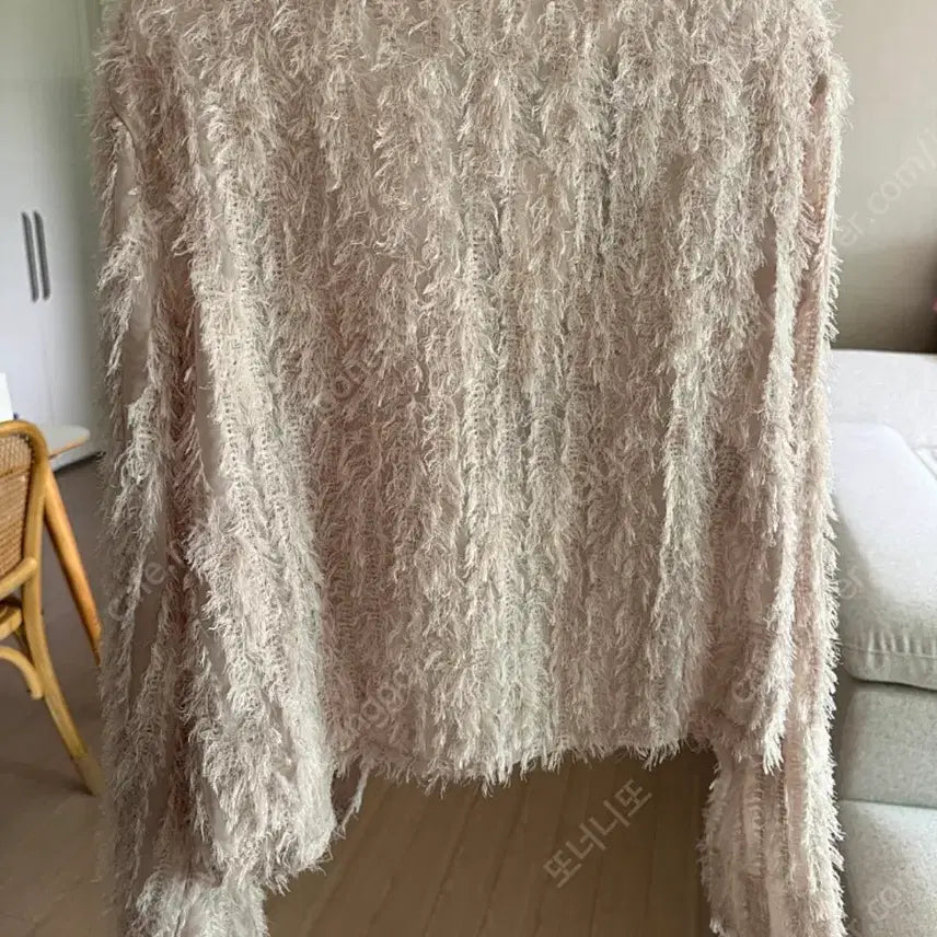 [BUNJANG] Beige See-Through Feather Crop Cardigan / 베이지 시스루 깃털 크롭 가디건 새상품