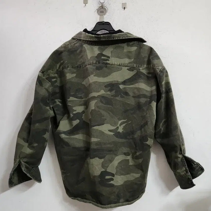 [BUNJANG] Camouflage Shirt Jacket / 카모플라쥬 남방 셔츠 자켓 스타일