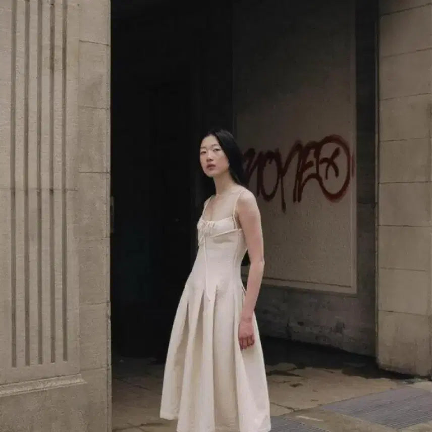 [BUNJANG] Nuamic Tiffany Levé Dress Ivory / 누아믹 티파니 원피스