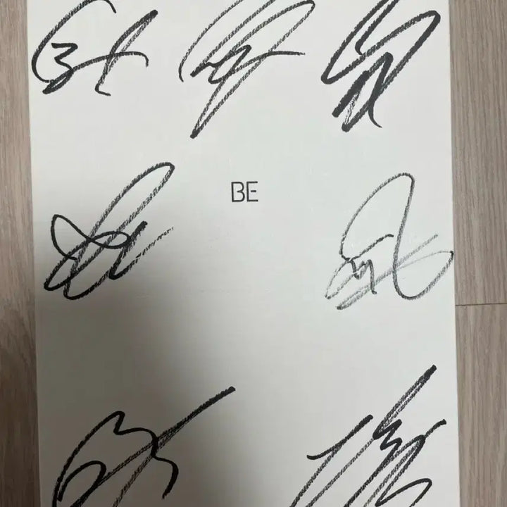 [SOLD OUT] 방탄소년단 BE 싸인 비매 앨범