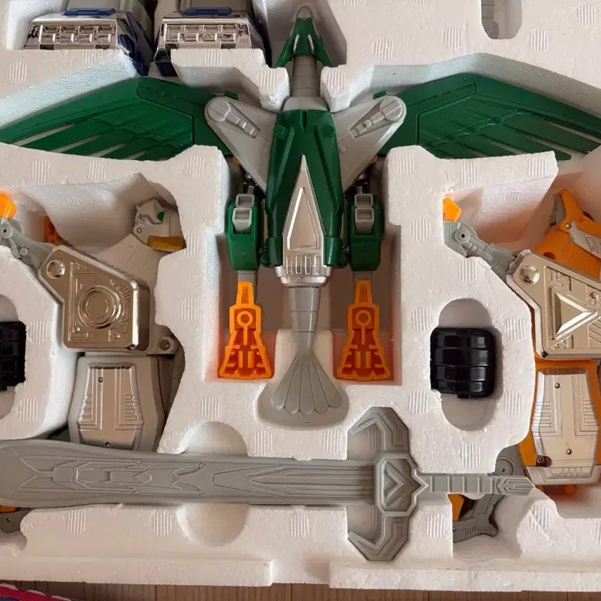 [BUNJANG] GingaMan DX Gingaio Japanese Version Action Figure / 긴가맨 DX 긴가이오 일판
