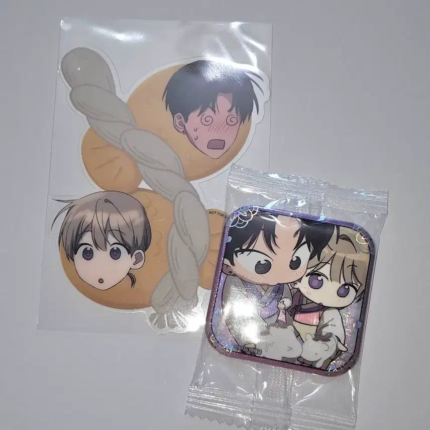 [SOLD OUT] 비스킷 레봄 근하신년 명태 액막이 컬렉션 사각 캔뱃지 양도합니다