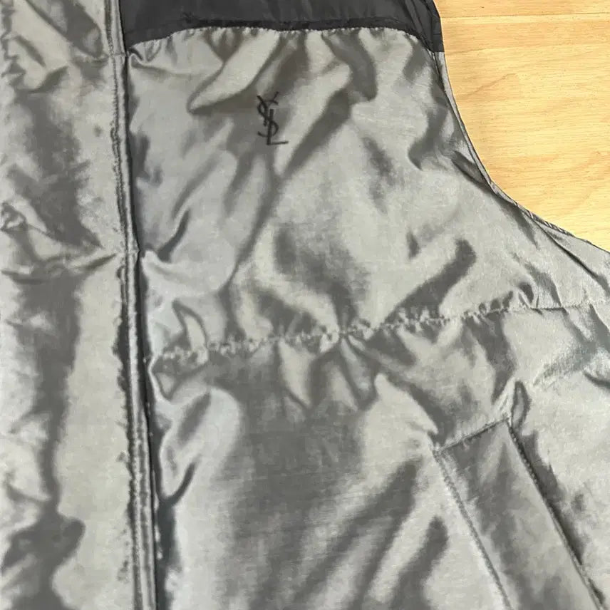 [BUNJANG] Yves Saint Laurent Reversible Goose Down Vest / 입생로랑 리버시블 구스다운 패딩조끼