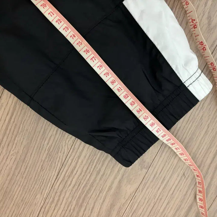 [SOLD OUT] 나이키 반크롭바람막이 조거팬츠세트 춘추 여성s 게시글 필독.