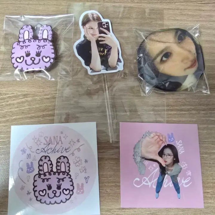 [SOLD OUT] 트와이스 사나 공식 생일 카페 특전양도