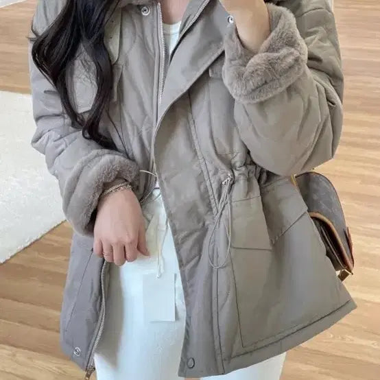 [BUNJANG] Songlabel Invincible Mink Parka Padding New Product / 쏭라벨 무적 밍크 야상패딩 새제품
