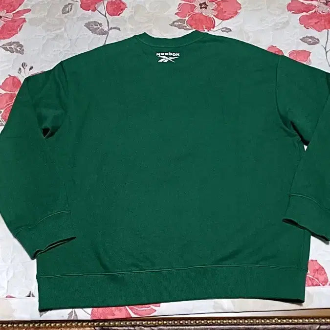 [BUNJANG] Reebok Oversized Sweatshirt 105 / 리복 오버핏맨투맨 105 가슴64 기장72